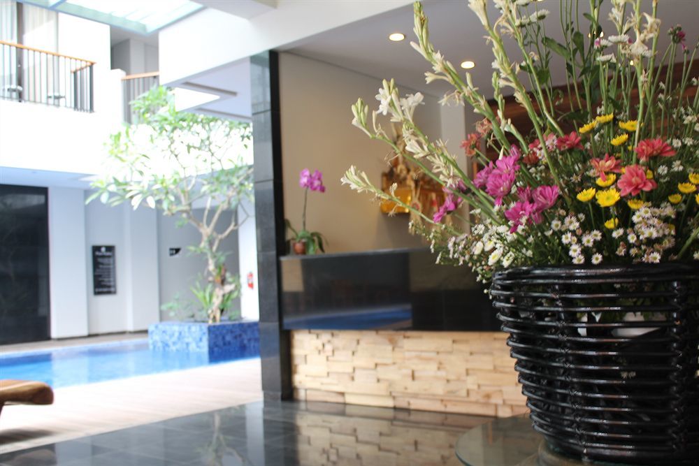 Ping Hotel Seminyak Eksteriør bilde
